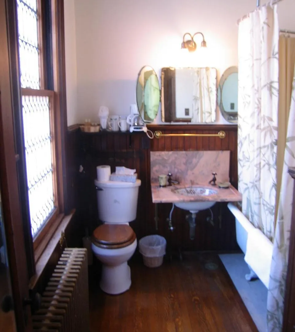 The Parador Inn Of Pittsburgh