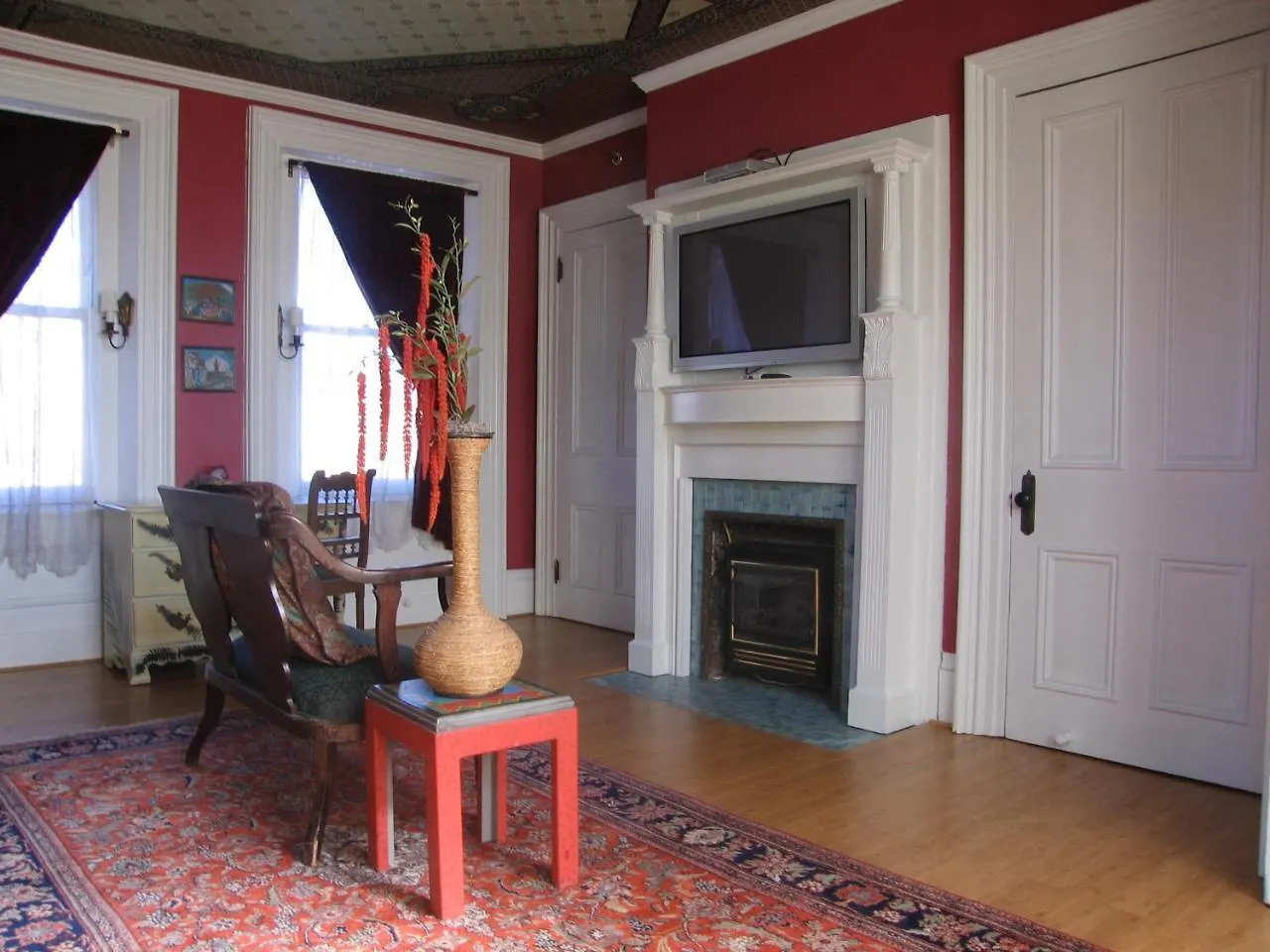 The Parador Inn Of Pittsburgh Couette-café